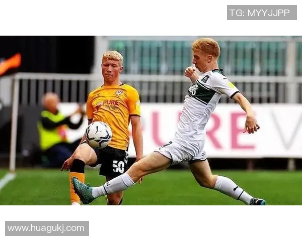 足球明星遭遇恶搞整人视频引发网友热议笑声不断